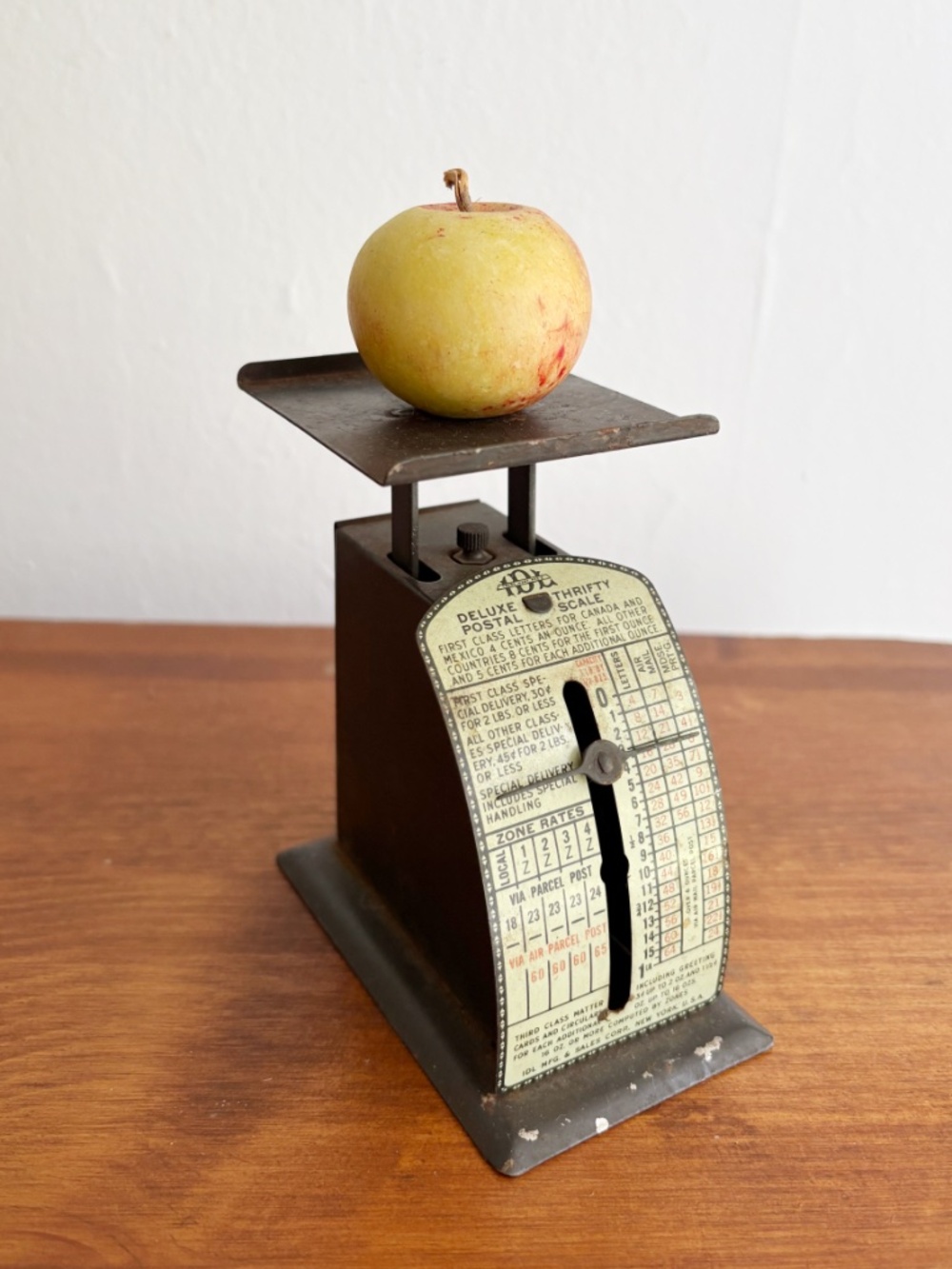 Vintage Small Postal Scale